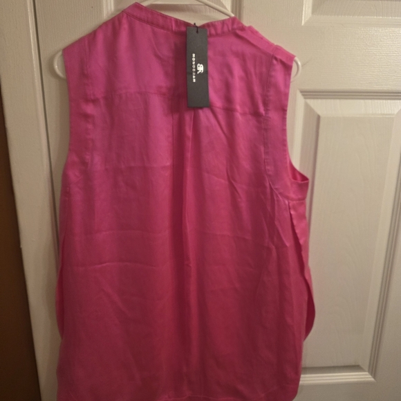 Banana Republic Fuchsia Sleeveless Blouse - Picture 7 of 8